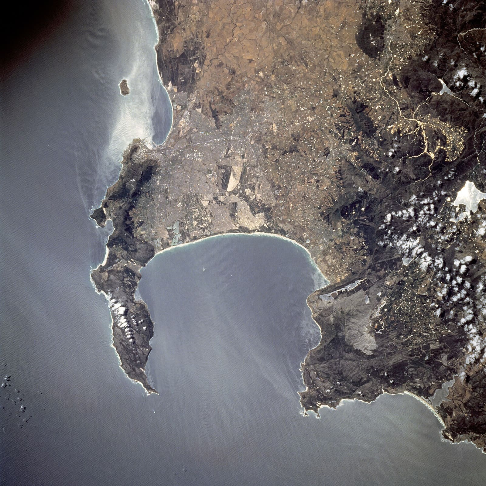 Astronaut photo of Cape Town.